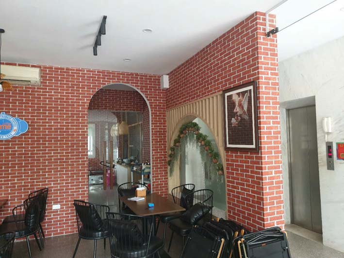 giay-dan-tuong-gia-gach