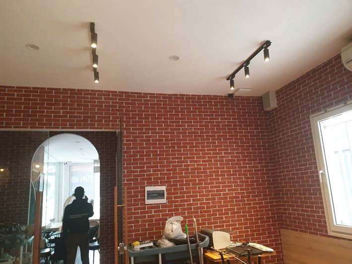 giay-dan-tuong-gia-gach